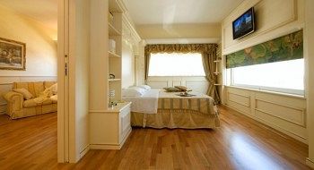 Miramare Hotel 3*